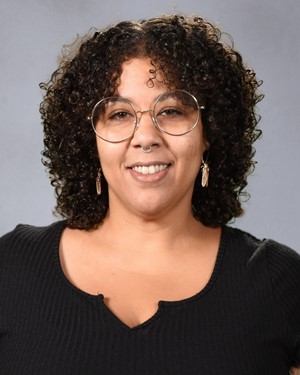 Miss Holly Eutsay 